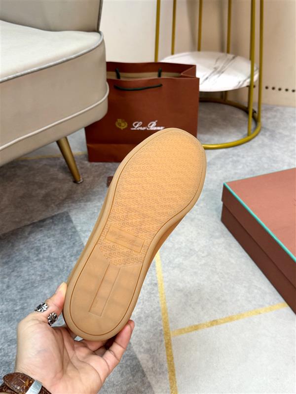 20251128153729131 320